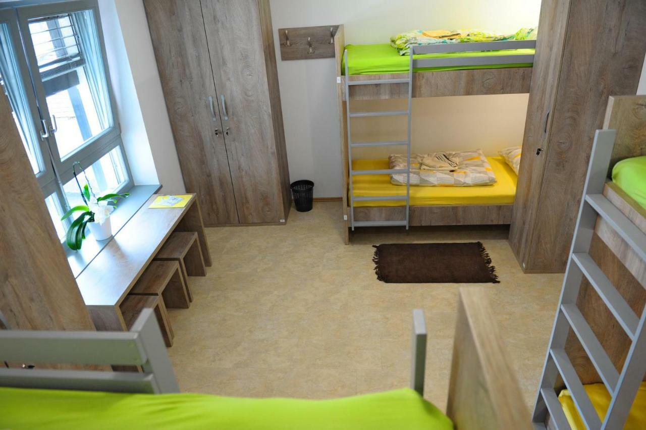 Hostel Ormoz Екстериор снимка