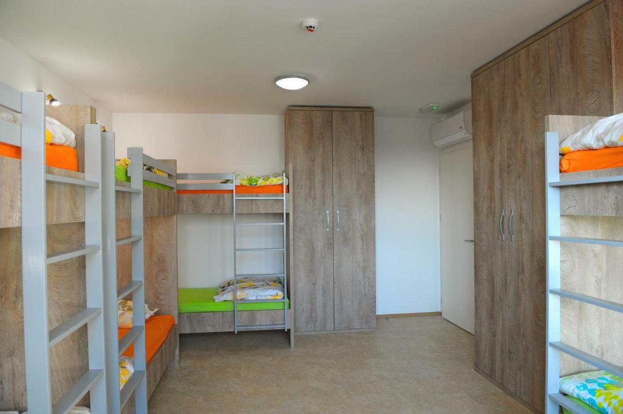 Hostel Ormoz Екстериор снимка